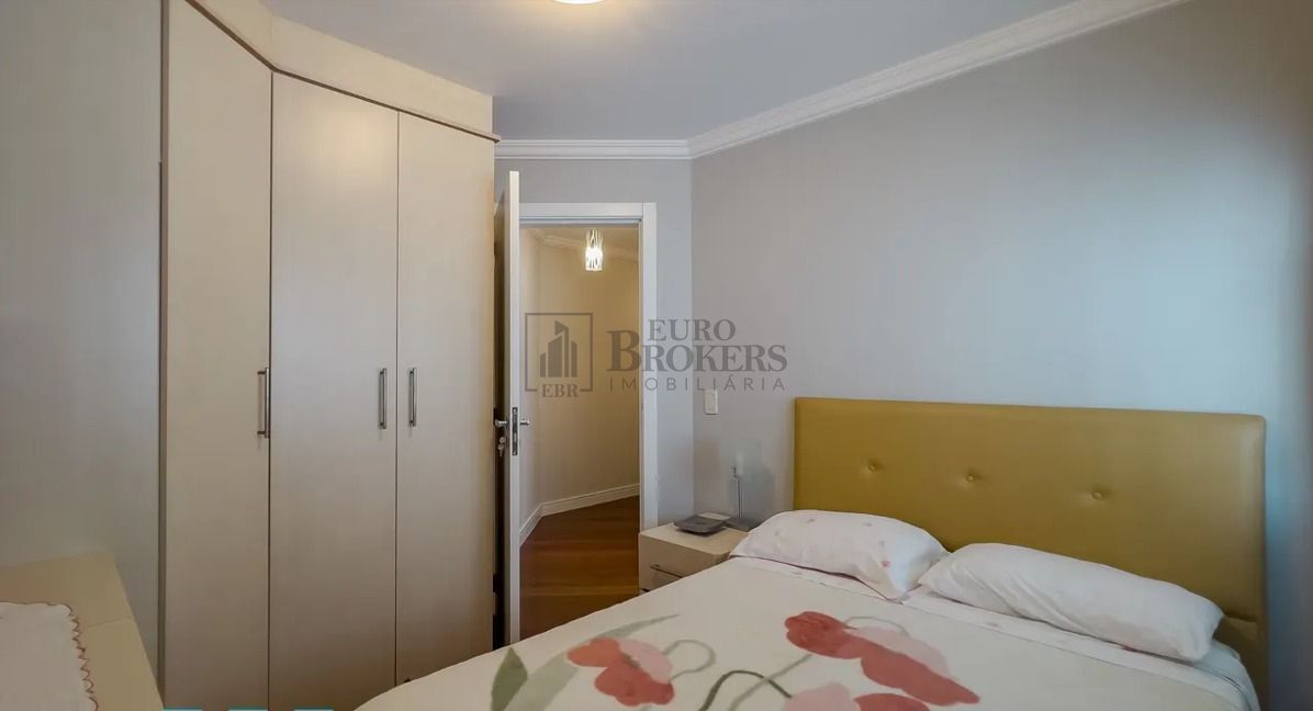 Apartamento à venda com 3 quartos, 157m² - Foto 10