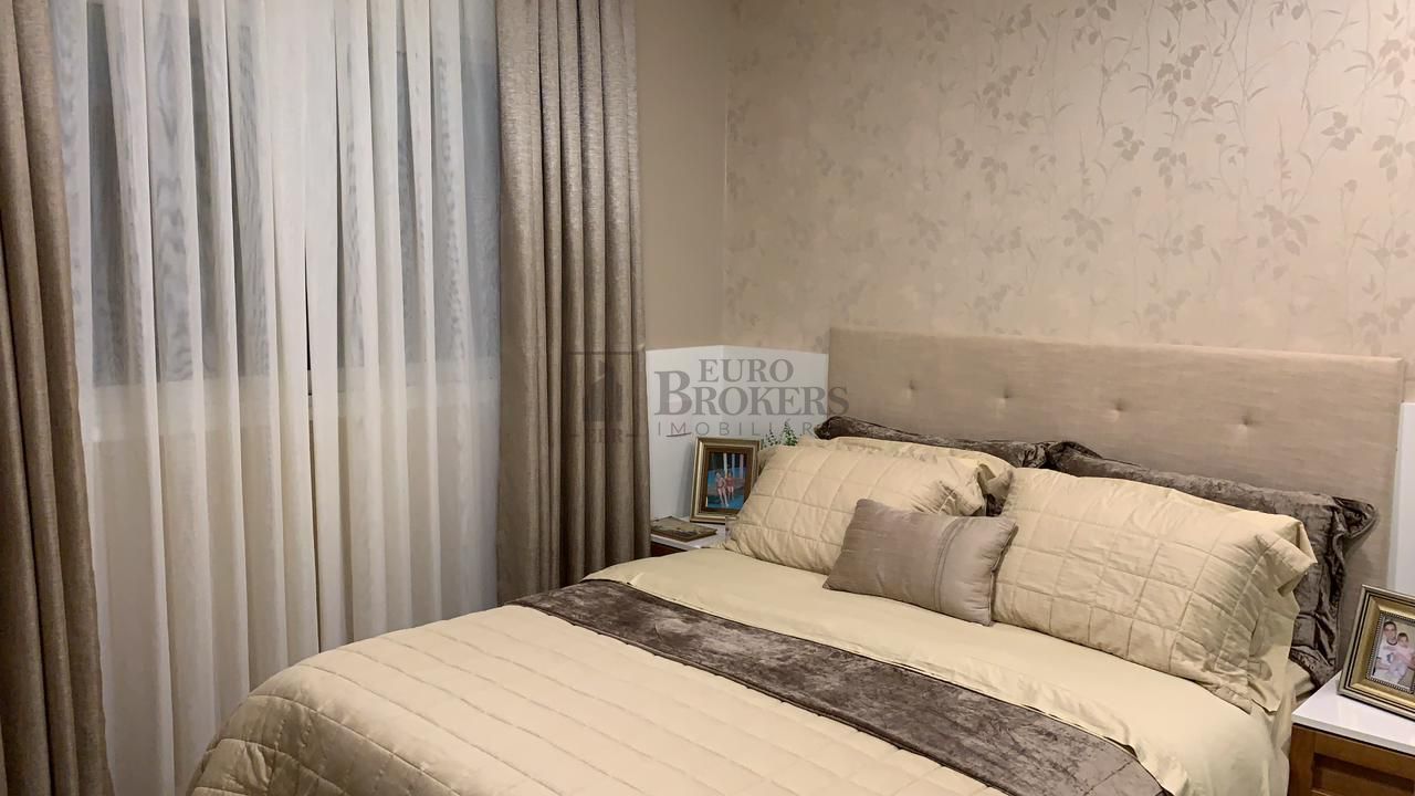 Apartamento à venda com 5 quartos, 242m² - Foto 11