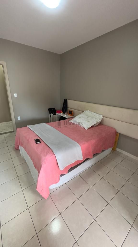 Apartamento à venda com 2 quartos, 100m² - Foto 17