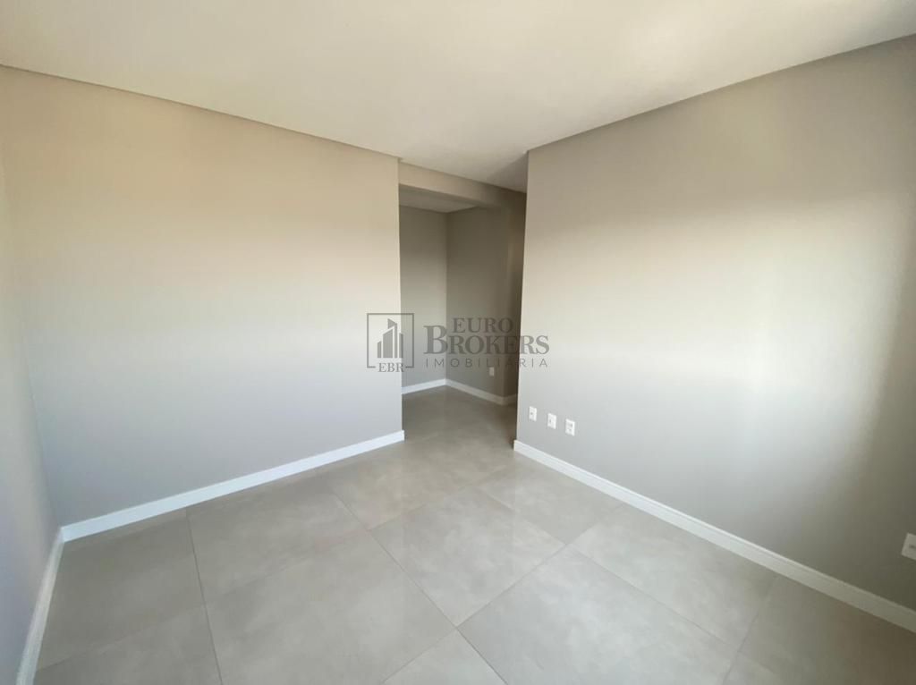 Apartamento à venda com 3 quartos, 135m² - Foto 20