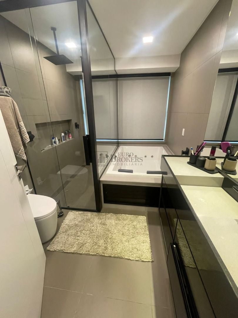 Apartamento à venda com 4 quartos, 252m² - Foto 12