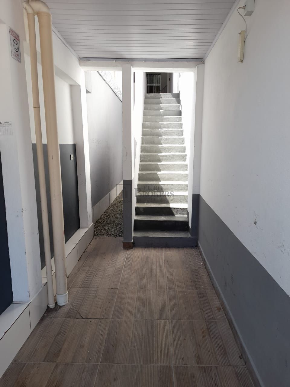 Casa Comercial à venda com 24 quartos, 550m² - Foto 7