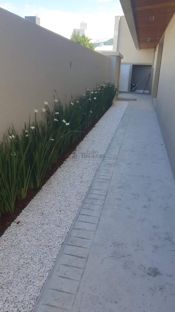 Casa à venda com 3 quartos, 230m² - Foto 15