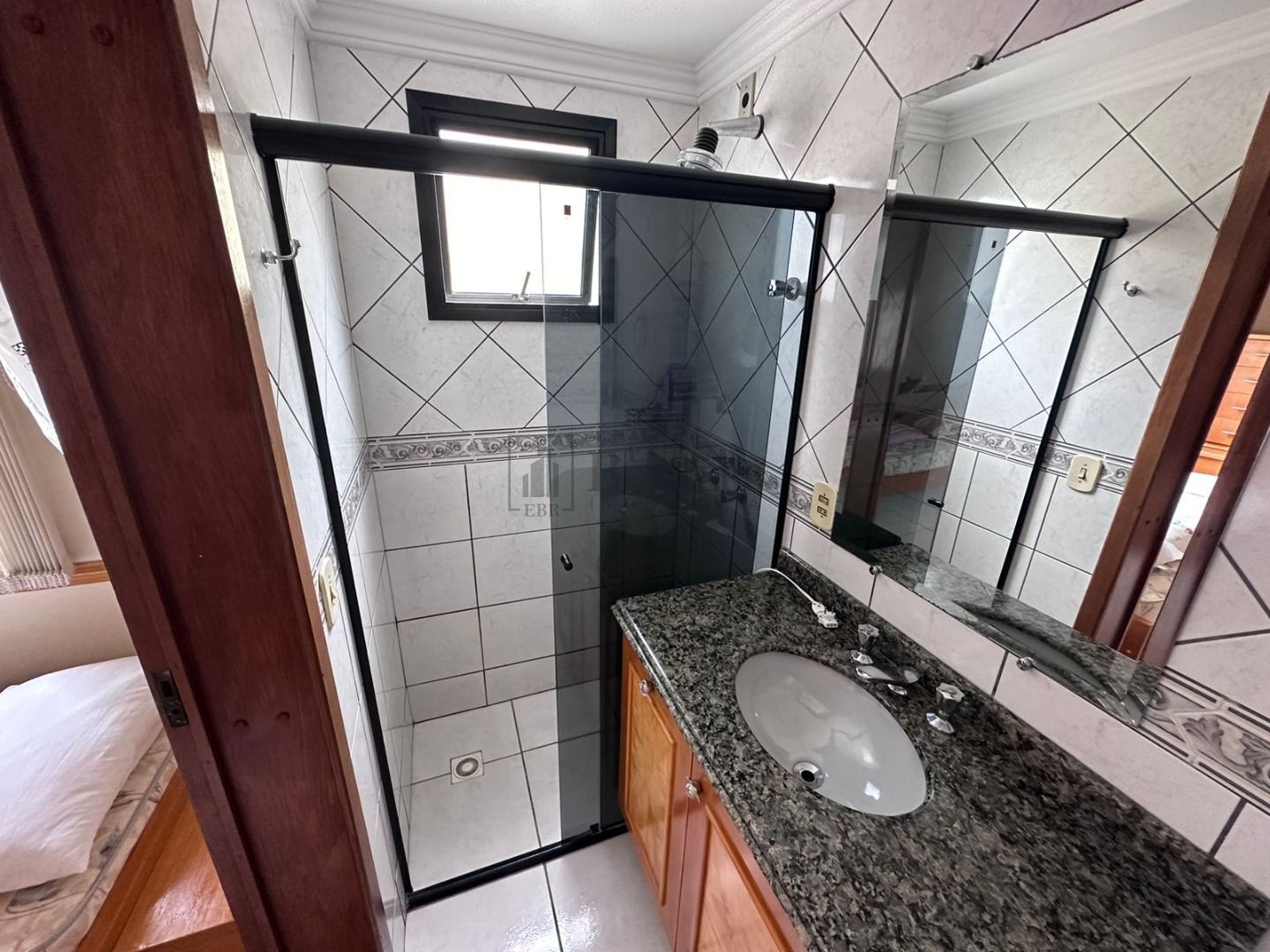 Apartamento à venda com 3 quartos, 141m² - Foto 11