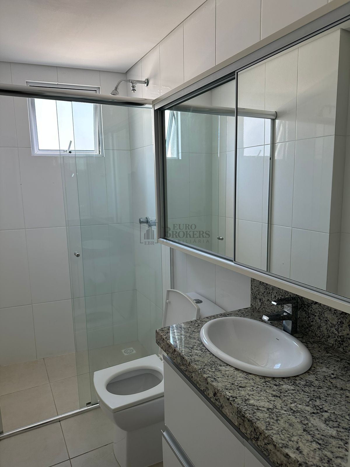 Apartamento para alugar com 3 quartos, 150m² - Foto 14