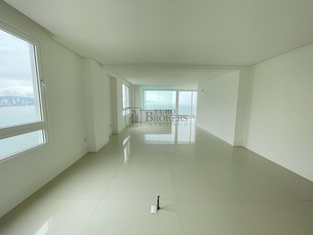 Apartamento à venda com 7 quartos, 410m² - Foto 13