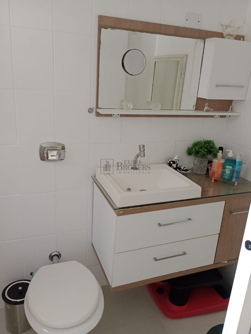 Apartamento à venda com 3 quartos, 156m² - Foto 12