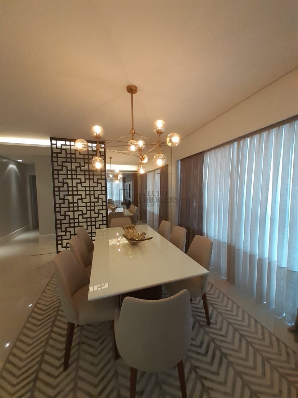 Apartamento para alugar com 5 quartos, 237m² - Foto 11