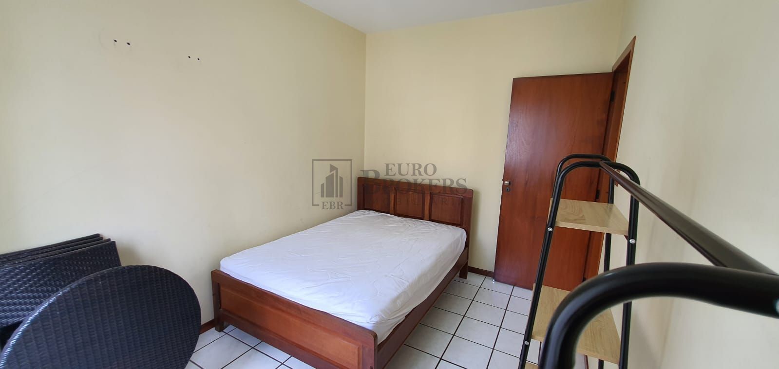 Apartamento à venda com 2 quartos, 70m² - Foto 11