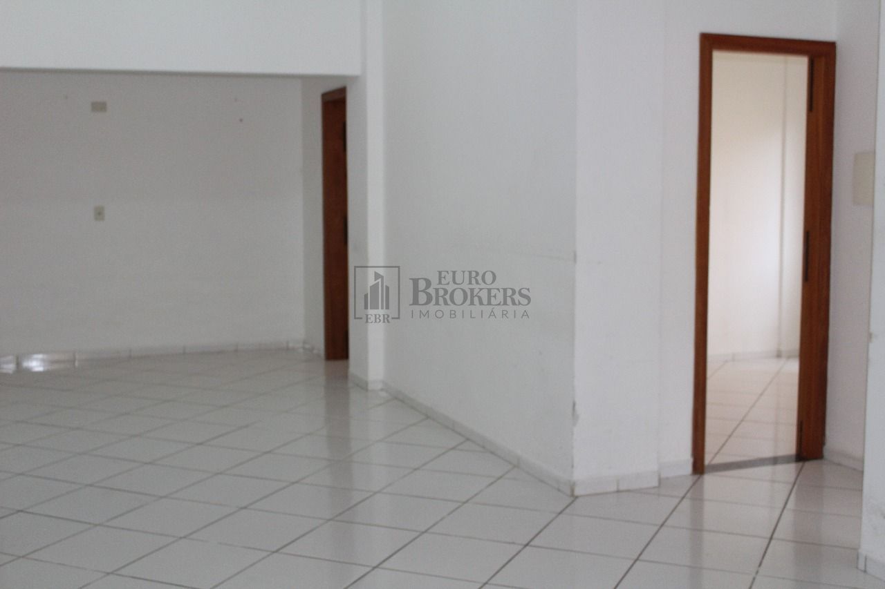 Apartamento à venda com 3 quartos, 90m² - Foto 12