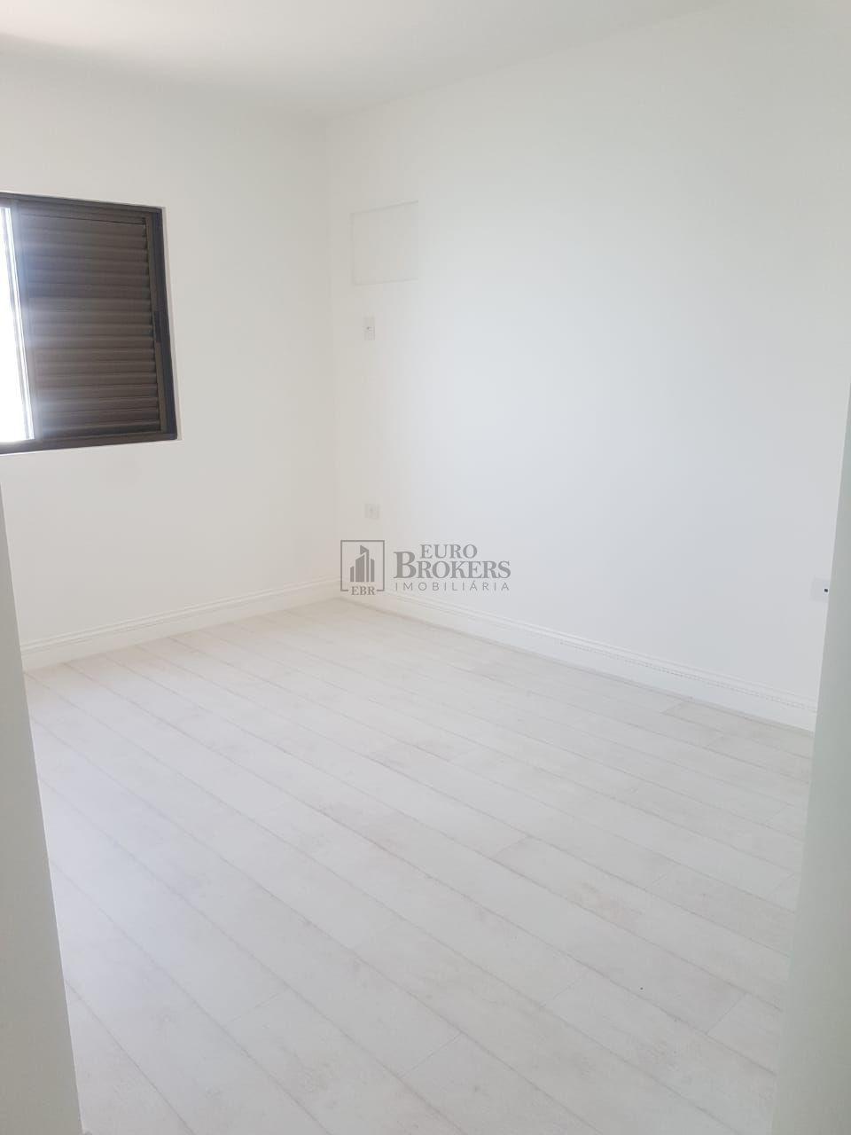 Apartamento à venda com 3 quartos, 110m² - Foto 13