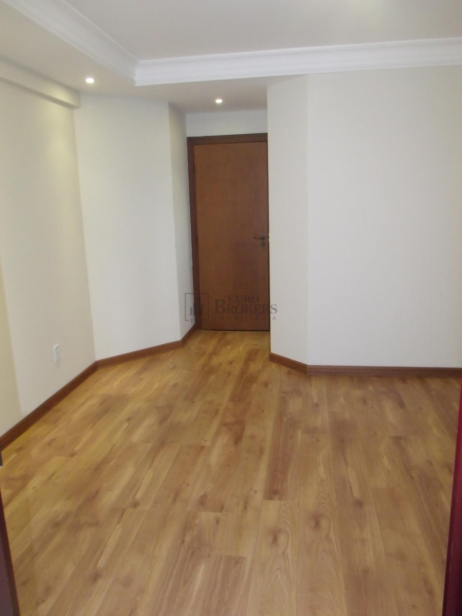 Apartamento à venda com 5 quartos, 320m² - Foto 25