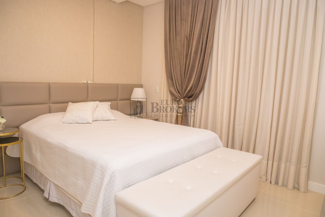 Apartamento, 4 quartos, 136 m² - Foto 11