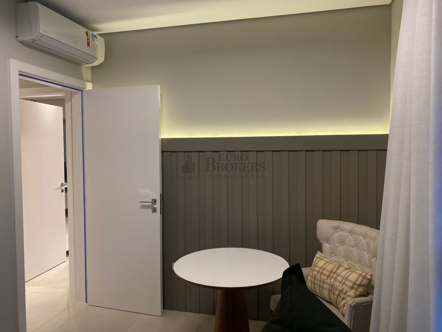 Apartamento à venda com 4 quartos, 178m² - Foto 18