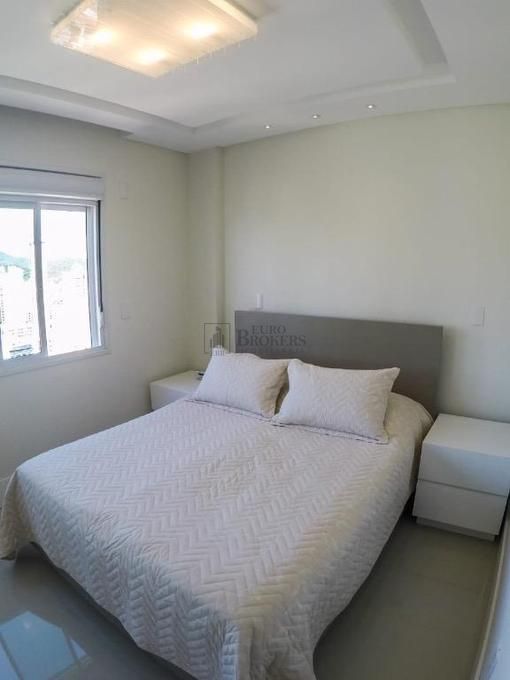 Apartamento à venda com 3 quartos, 136m² - Foto 15