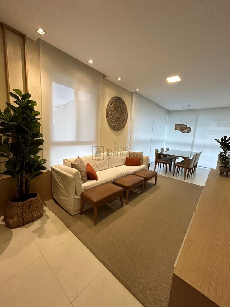 Apartamento à venda com 2 quartos, 92m² - Foto 3