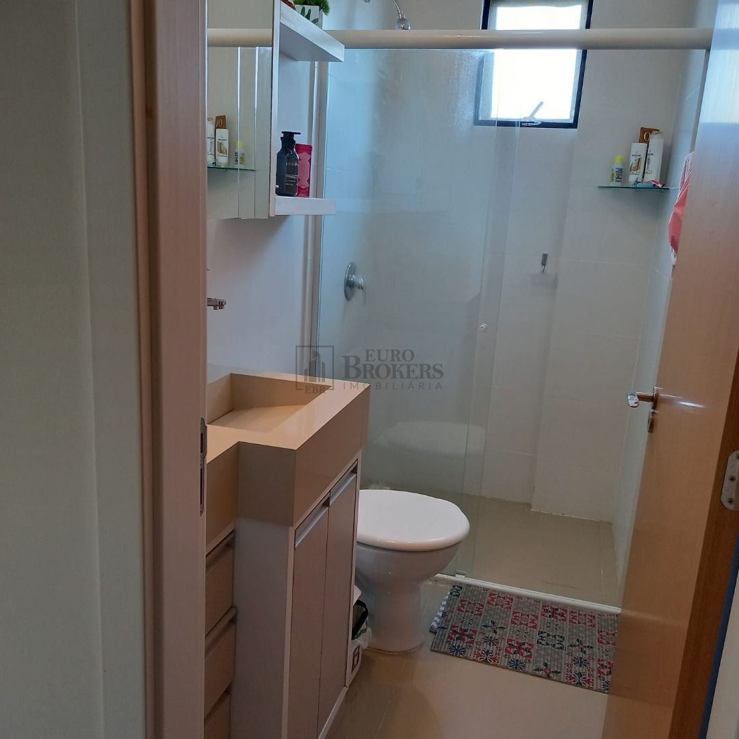 Apartamento à venda com 2 quartos, 73m² - Foto 14