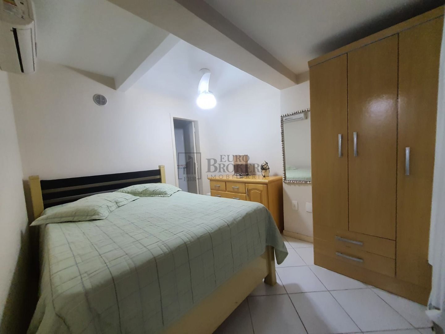 Apartamento à venda com 3 quartos, 123m² - Foto 11