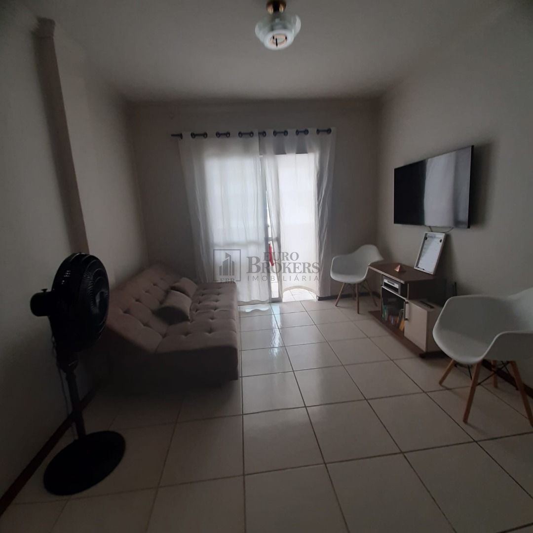 Apartamento  venda  no Centro - Balnerio Cambori, SC. Imveis