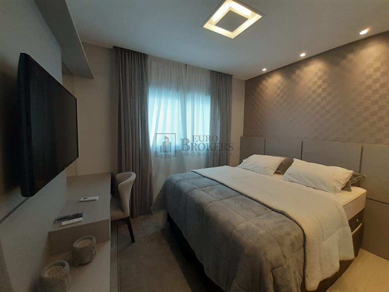 Apartamento para alugar com 5 quartos, 237m² - Foto 26