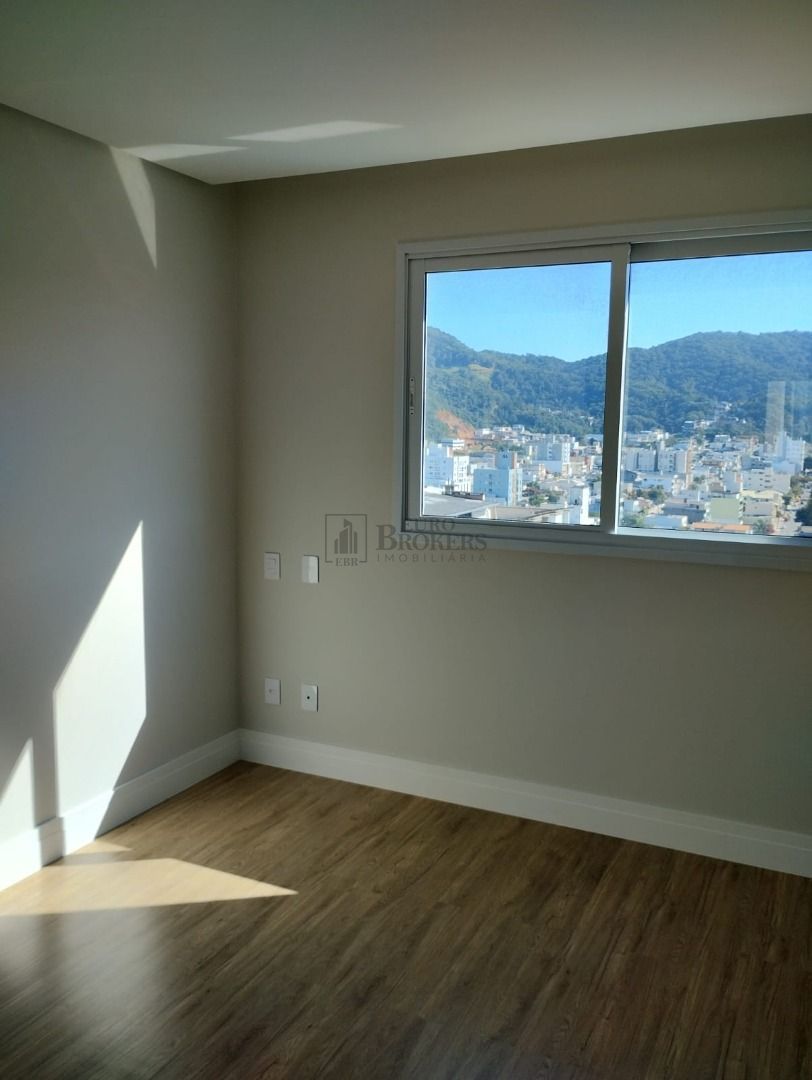 Apartamento à venda com 4 quartos, 129m² - Foto 10