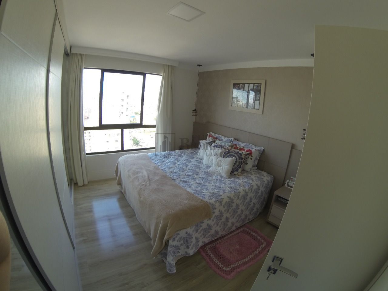 Apartamento à venda com 3 quartos, 127m² - Foto 12