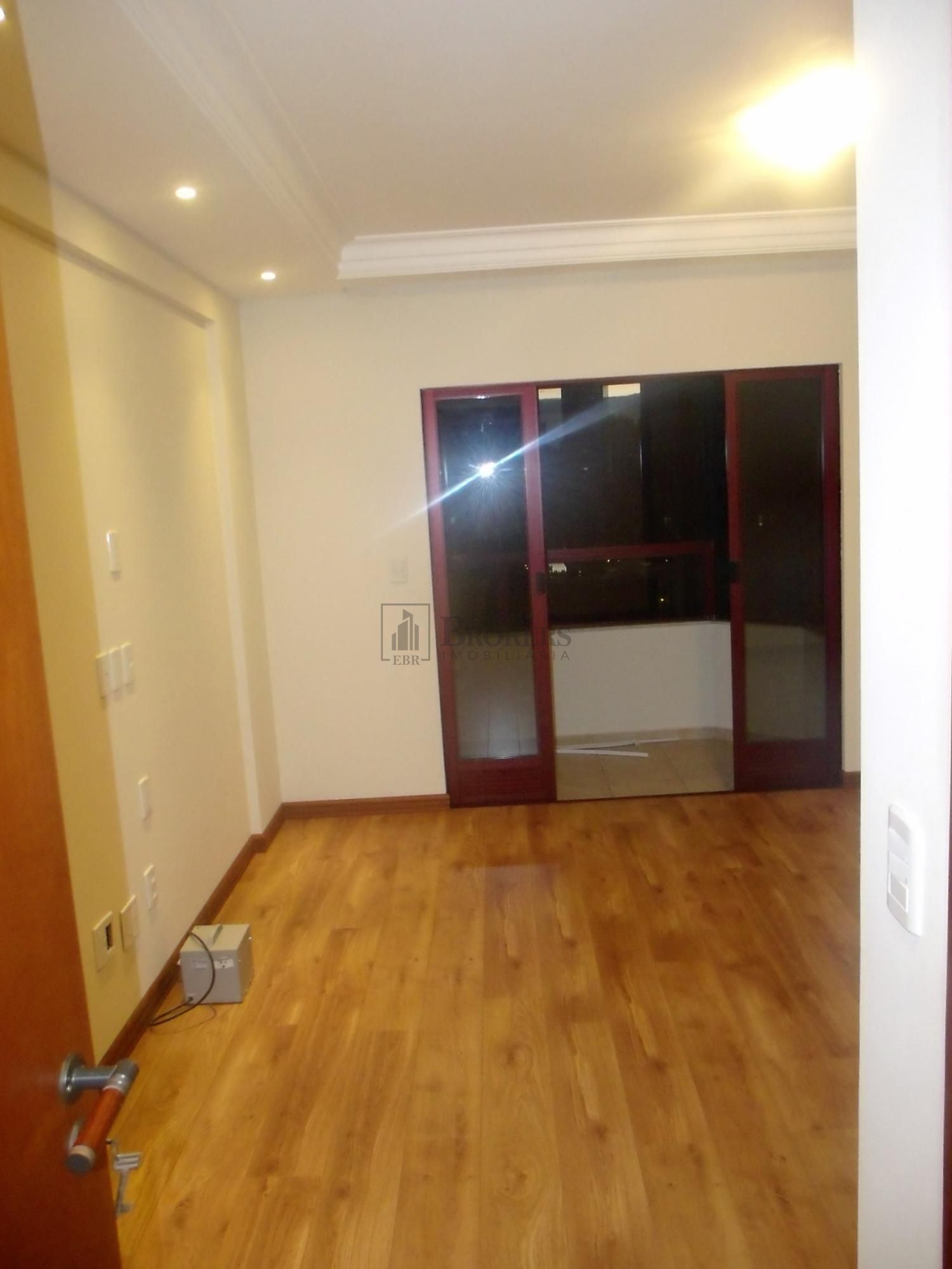 Apartamento à venda com 5 quartos, 320m² - Foto 24