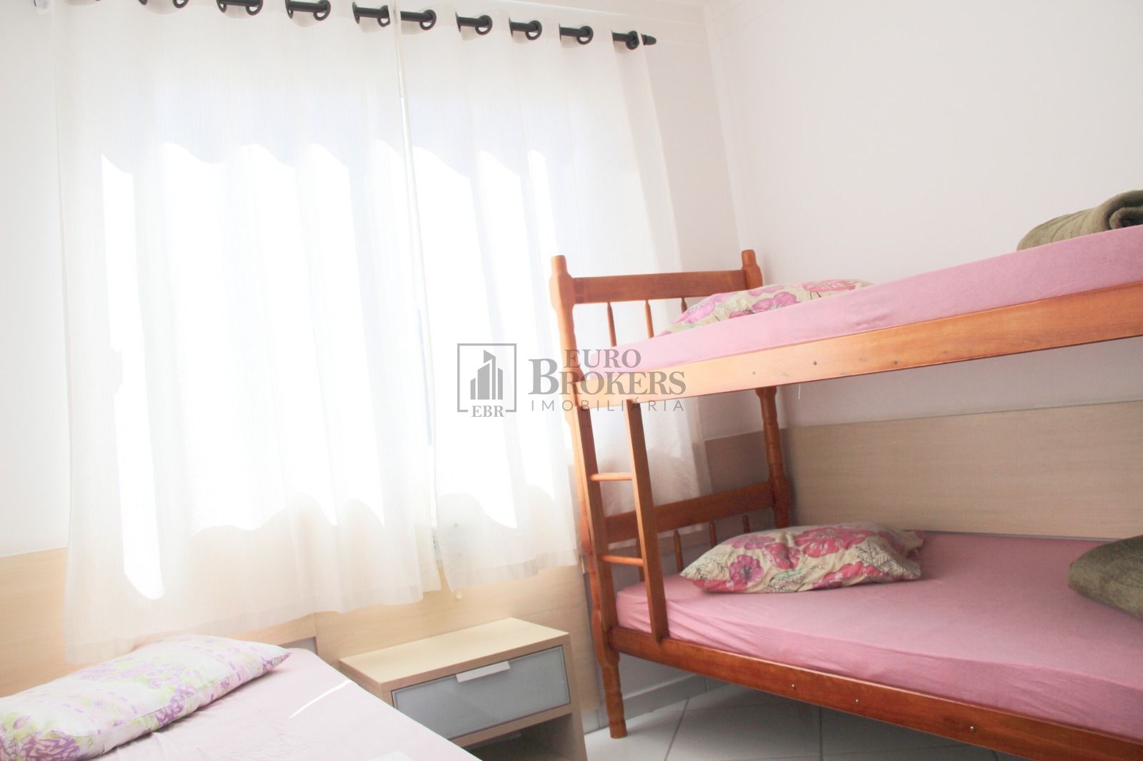 Apartamento à venda com 2 quartos, 69m² - Foto 13