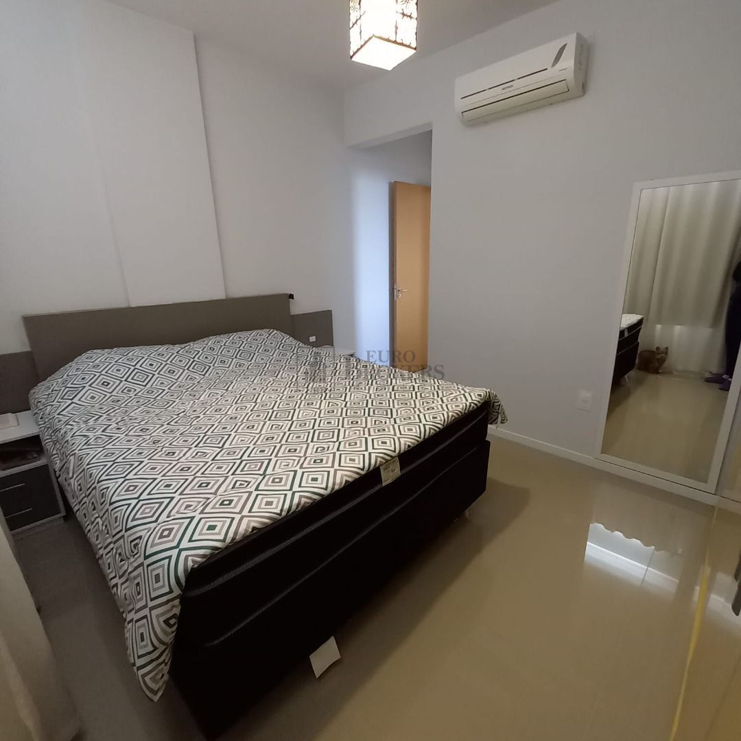 Apartamento à venda com 2 quartos, 73m² - Foto 9