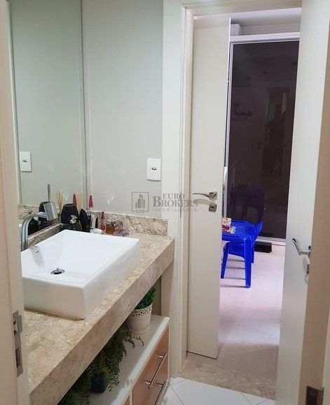 Apartamento à venda com 3 quartos, 140m² - Foto 25