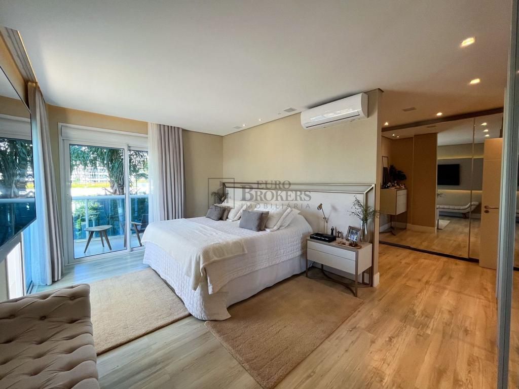 Apartamento à venda com 4 quartos, 278m² - Foto 19