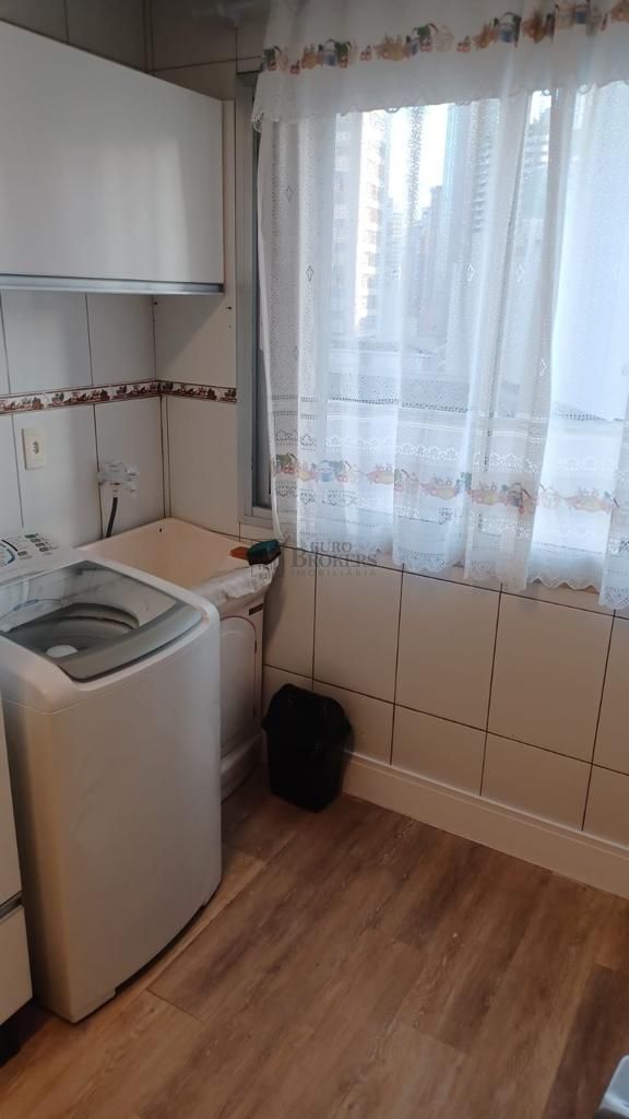 Apartamento à venda com 2 quartos, 100m² - Foto 14