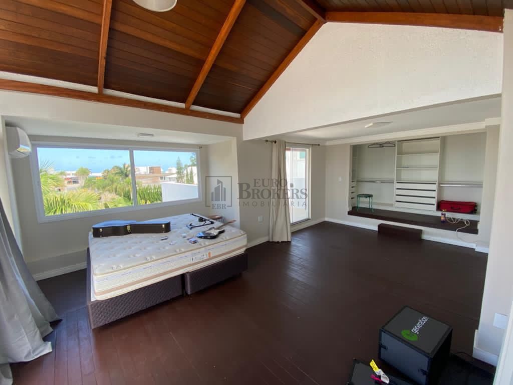 Casa de Condomínio à venda com 4 quartos, 450m² - Foto 16