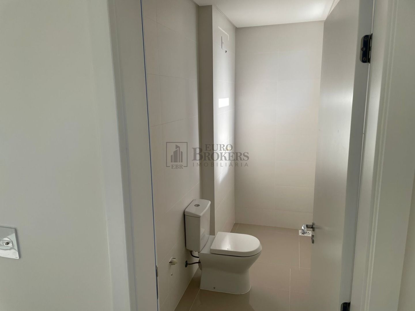 Apartamento à venda com 3 quartos, 117m² - Foto 12