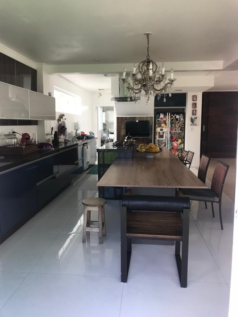 Casa de Condomínio à venda com 4 quartos, 450m² - Foto 14