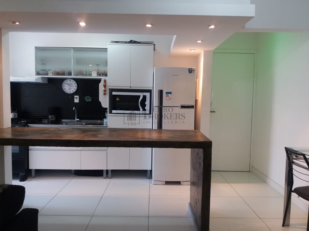 Apartamento  venda  no Centro - Balnerio Cambori, SC. Imveis