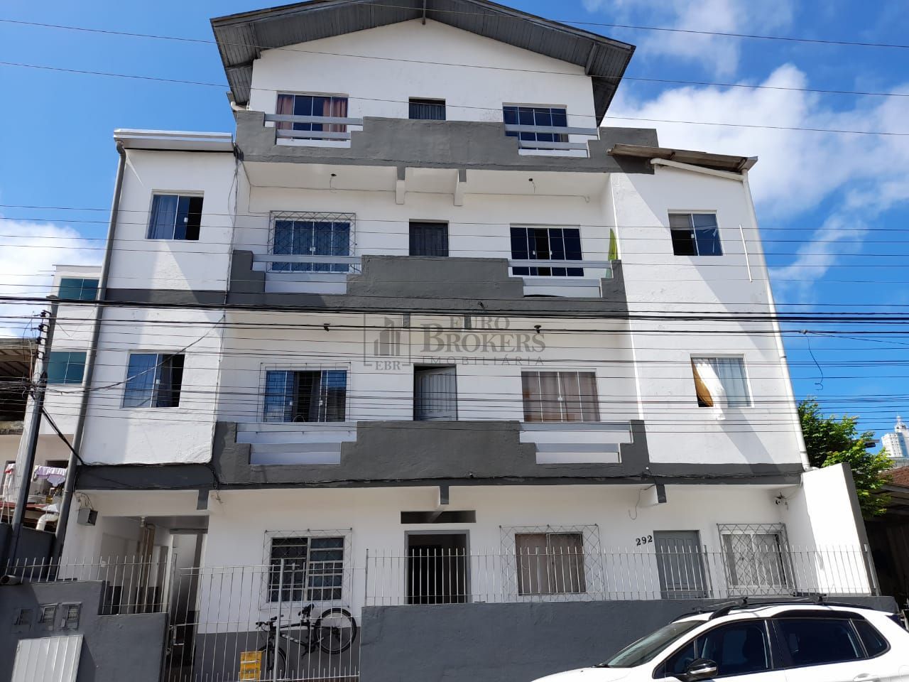 Prdio comercial/residencial  venda  no Naes - Balnerio Cambori, SC. Imveis