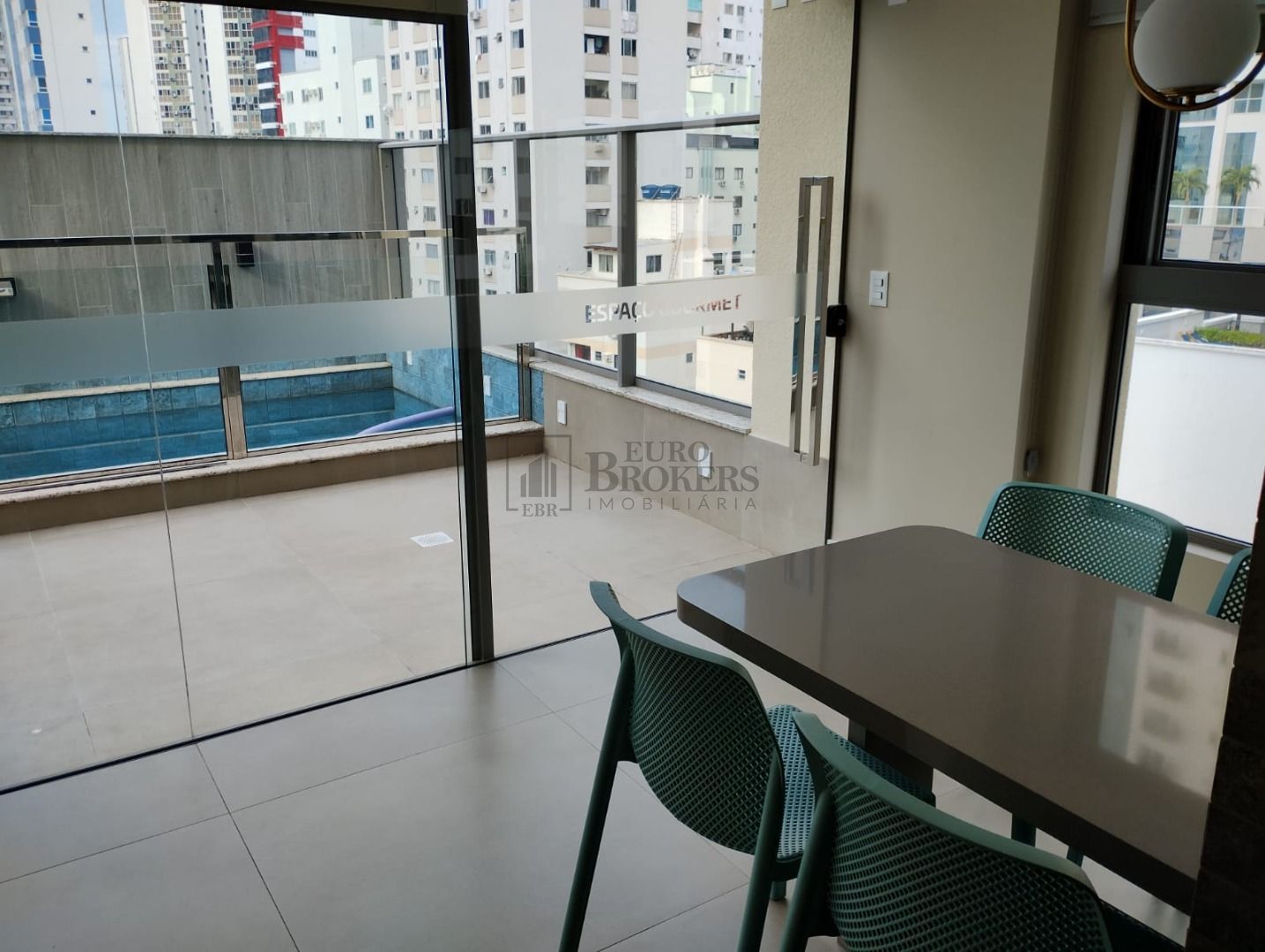 Apartamento à venda com 3 quartos, 102m² - Foto 12