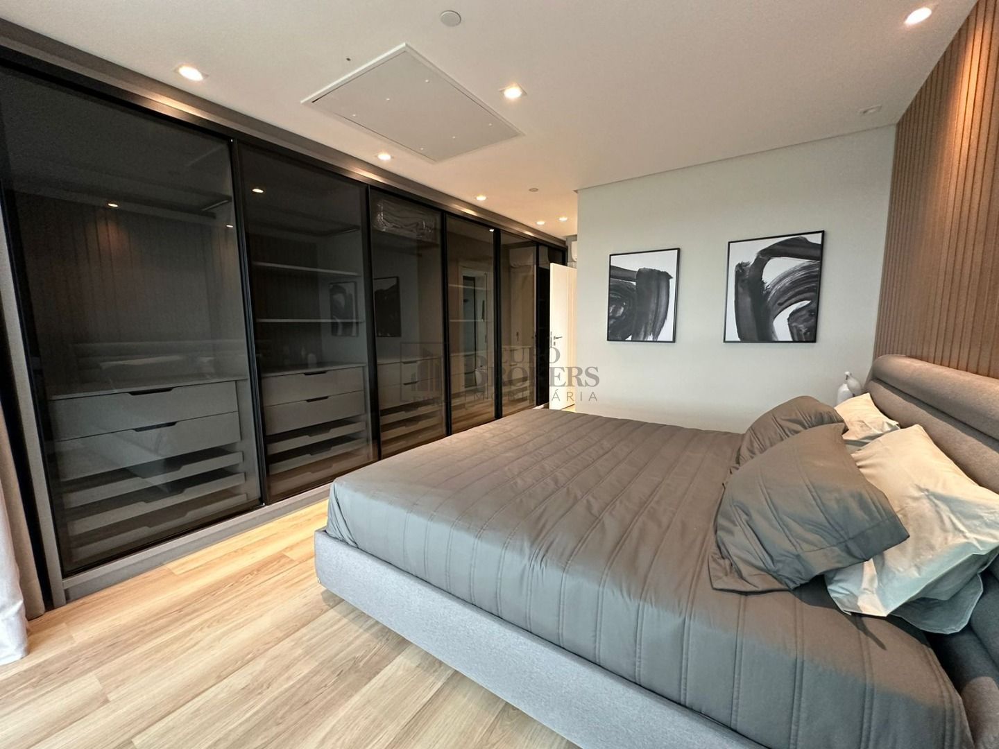 Apartamento, 4 quartos, 195 m² - Foto 17
