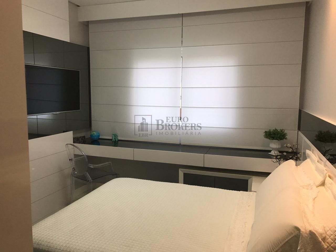 Apartamento à venda com 3 quartos, 132m² - Foto 11