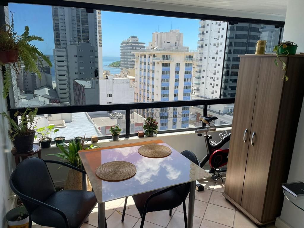 Apartamento à venda com 2 quartos, 110m² - Foto 3