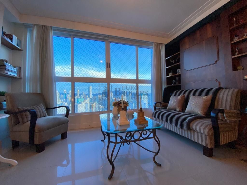 Apartamento, 3 quartos, 252 m² - Foto 19