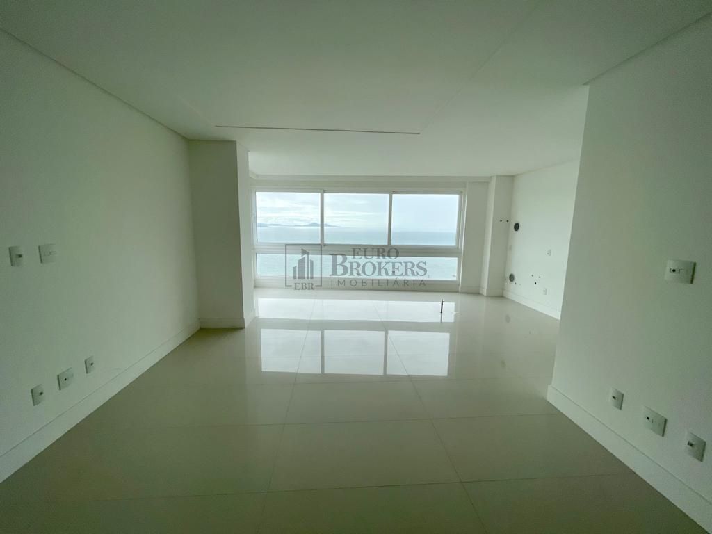 Apartamento à venda com 7 quartos, 410m² - Foto 22