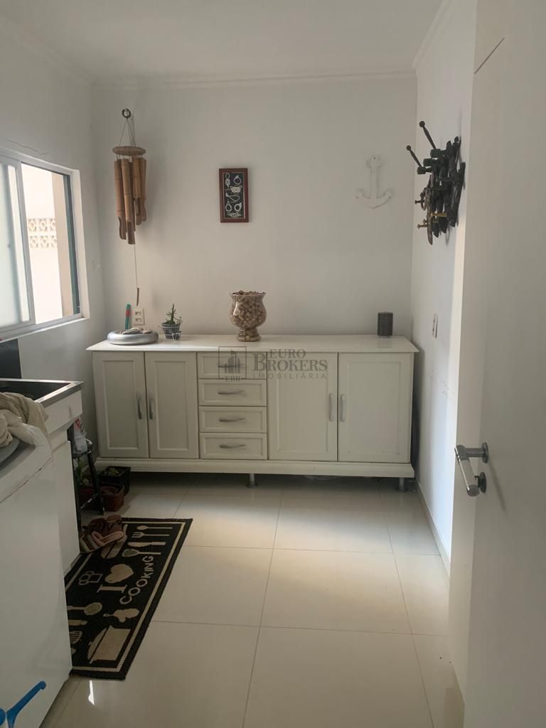 Apartamento à venda com 3 quartos, 156m² - Foto 13