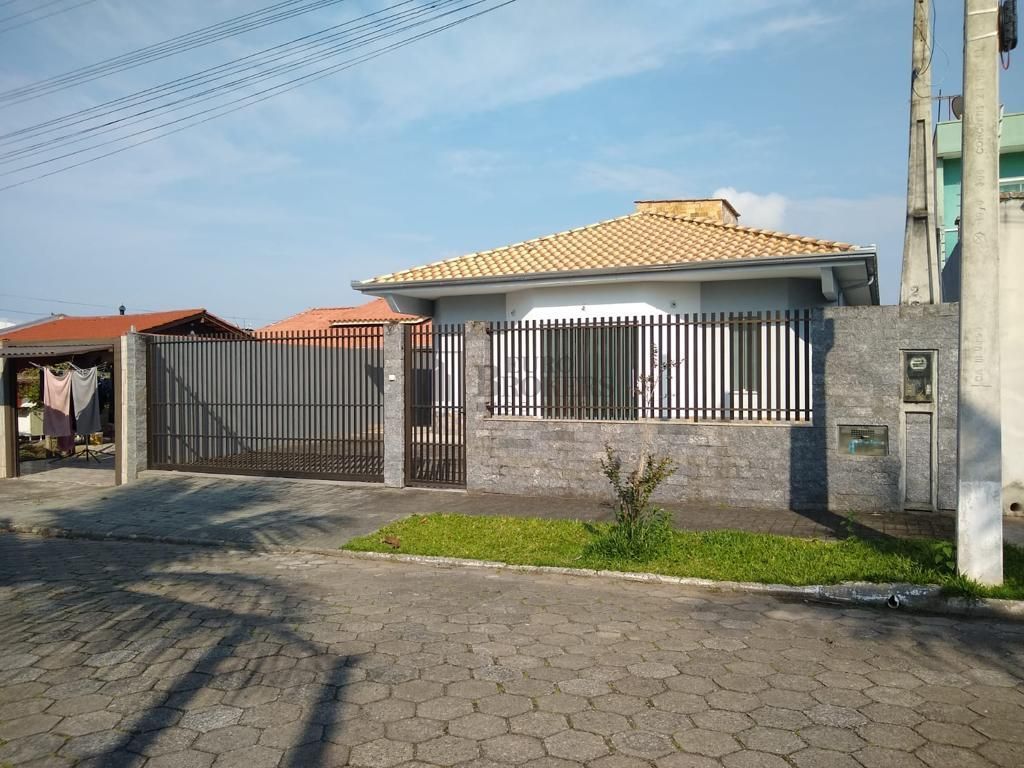 Casa  venda  no So Francisco de Assis - Cambori, SC. Imveis