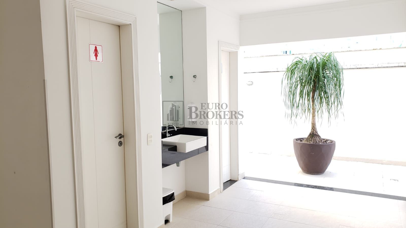 Apartamento à venda com 3 quartos, 149m² - Foto 31