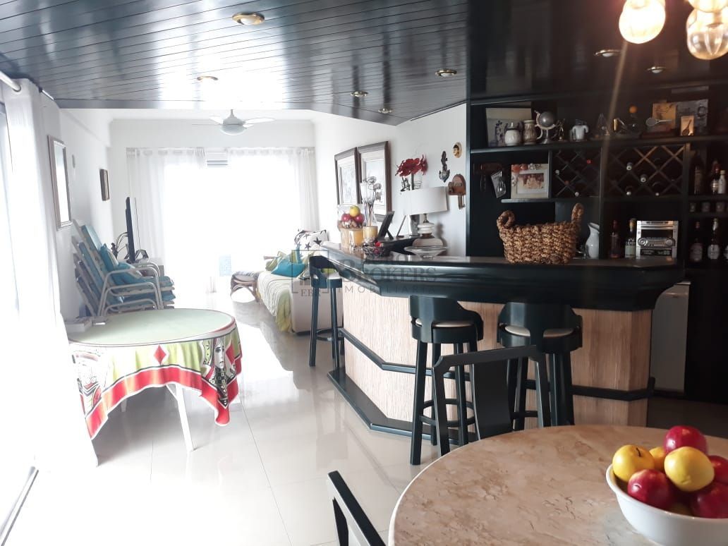 Apartamento  venda  no Barra Sul - Balnerio Cambori, SC. Imveis