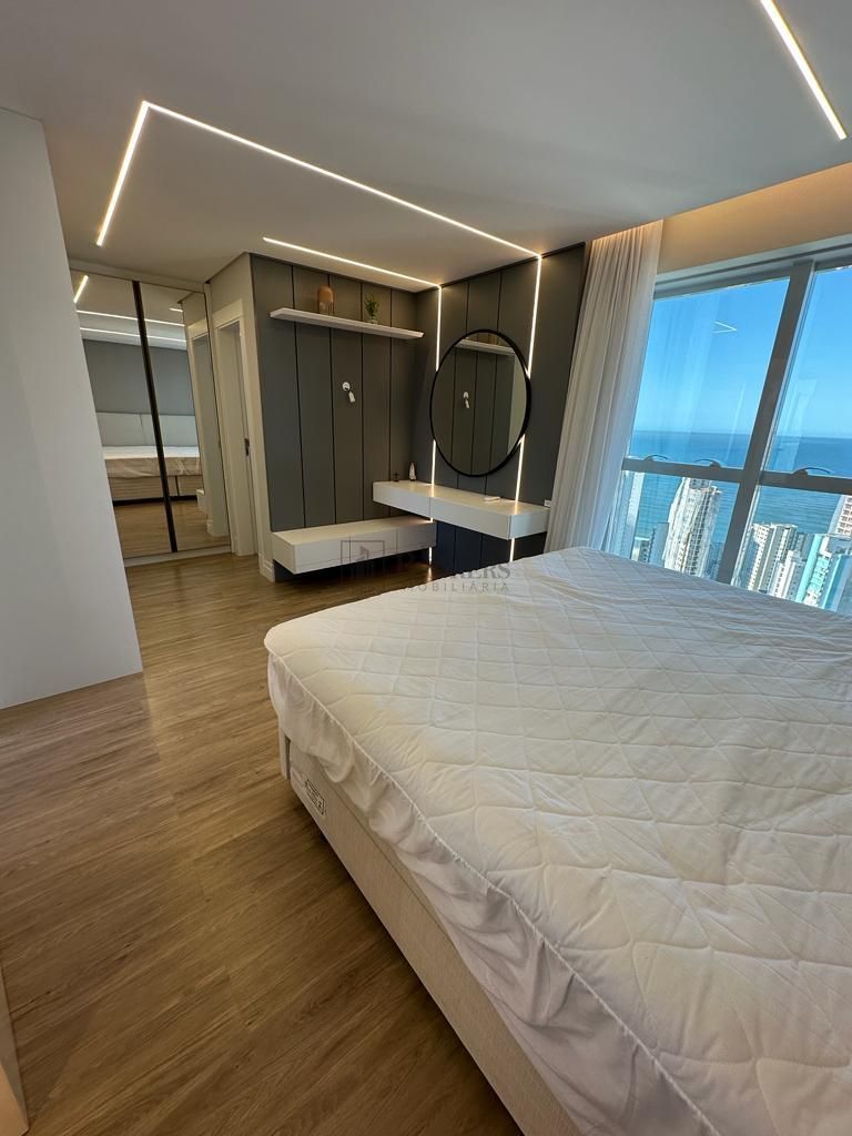 Apartamento à venda com 3 quartos, 139m² - Foto 6