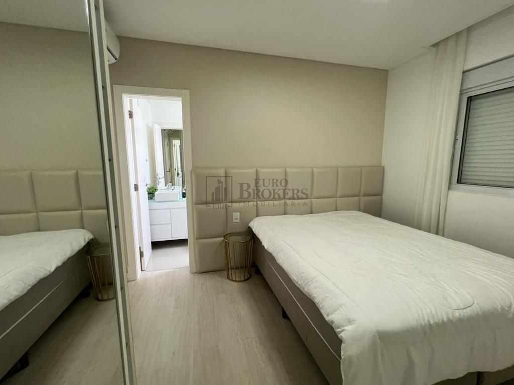 Apartamento à venda com 3 quartos, 130m² - Foto 26