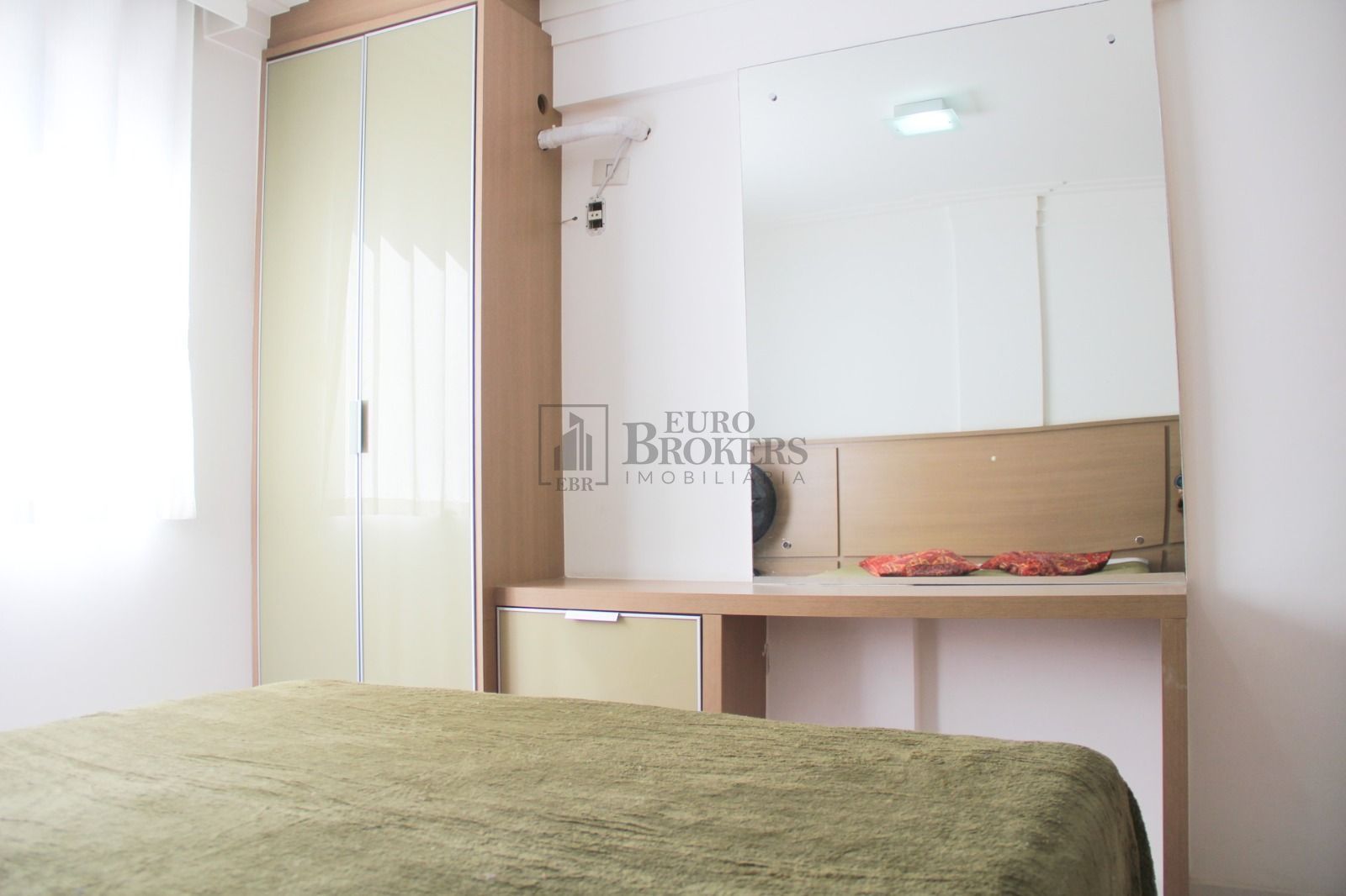 Apartamento à venda com 2 quartos, 69m² - Foto 11